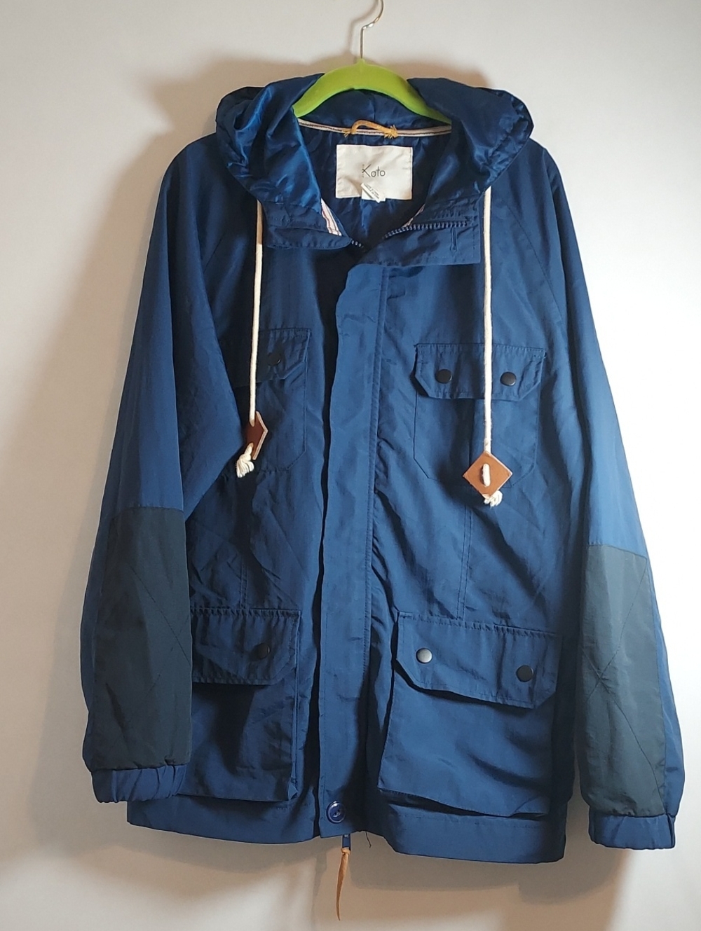 Koto Rain Jacket SIZE (LARGE)